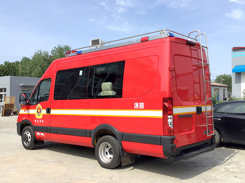 歐勝國六指揮車 多功能通訊指揮車在消防應(yīng)急與保障中的關(guān)鍵作用